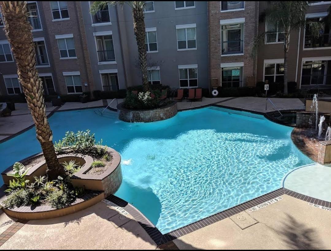 Welcome To The Suite Spot Luxury 1Bedroom Mid-Rise In Suger Land Houston Exterior photo